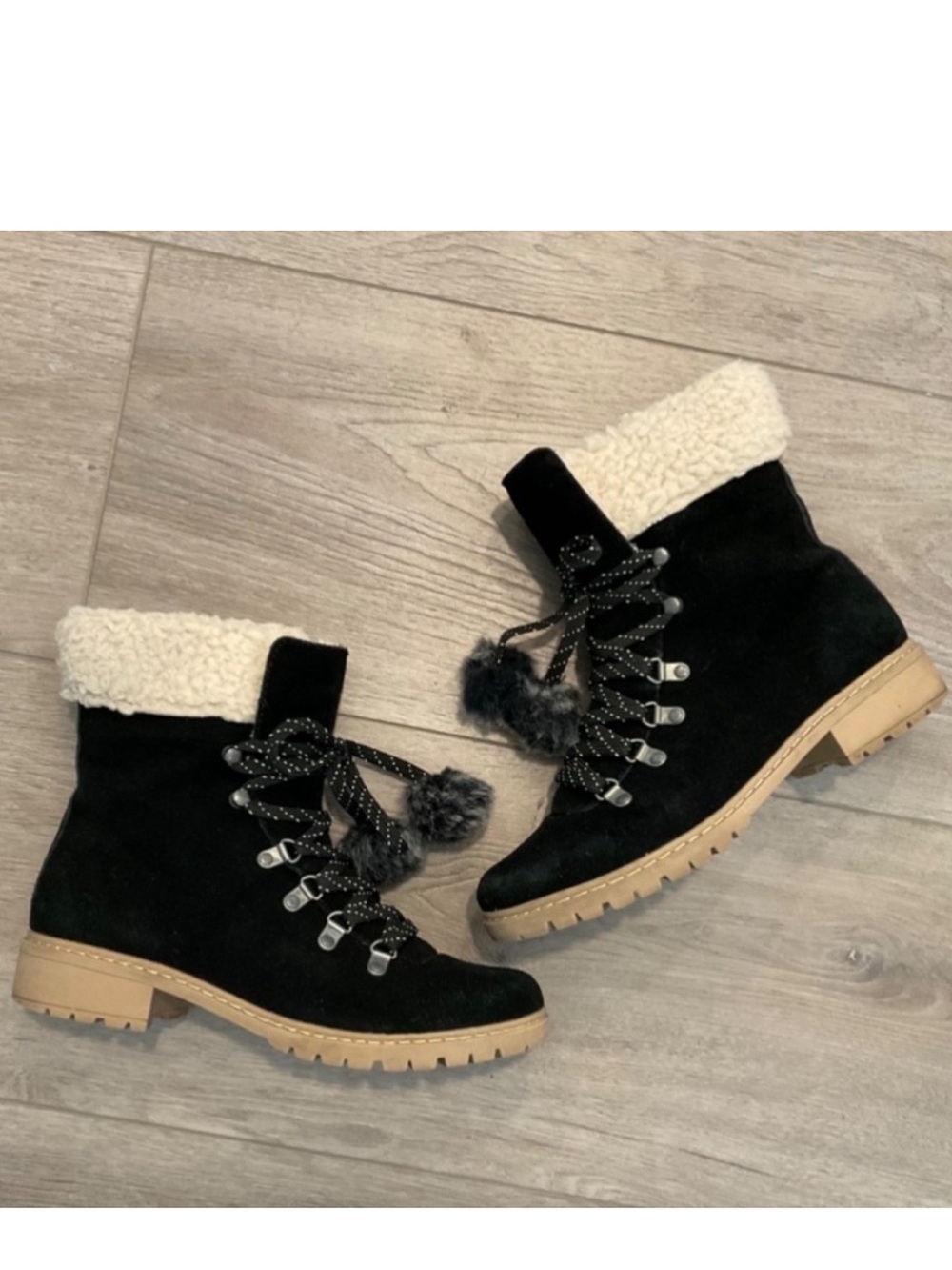 G.H. Bass Abigail Hiking/Winter Boots Black Suede Faux Fur Lined Size 8